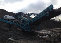 Фотография Мобильный Грохот POWERSCREEN WARRIOR 1800 в разделе ТРАНСПОРТ, Строительная техника